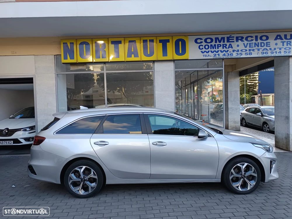 Kia Ceed SW 1.6 CRDi TX+SRF - 1