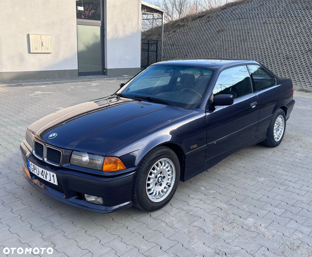 BMW Seria 3 - 1