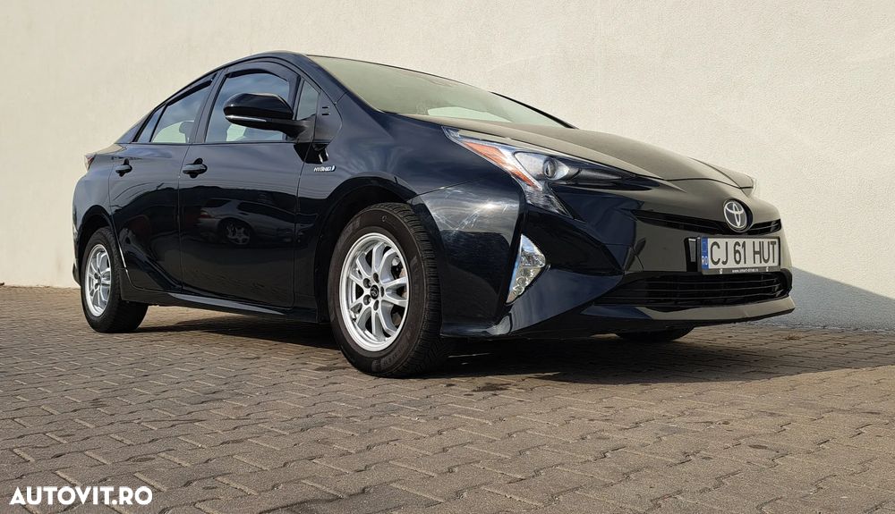 Toyota Prius - 10