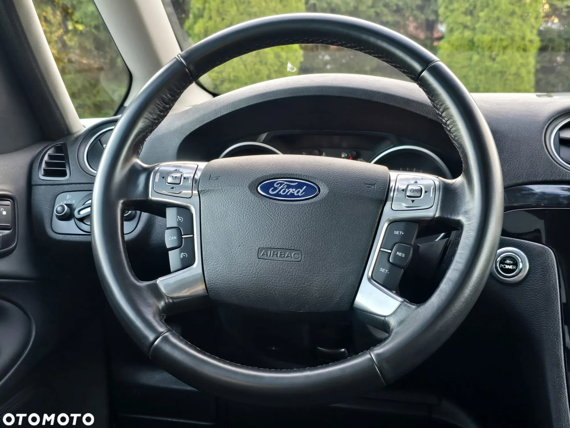 Ford Galaxy 2.0 TDCi DPF Titanium - 32