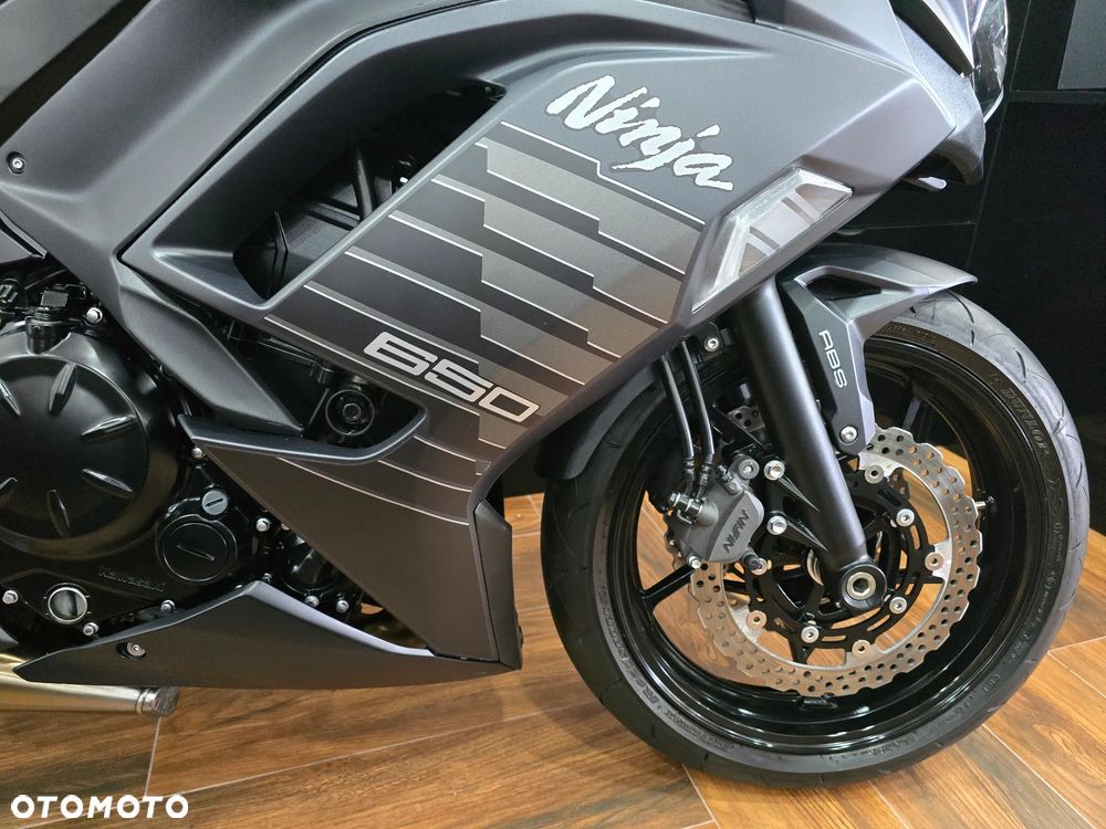 Kawasaki Ninja - 26