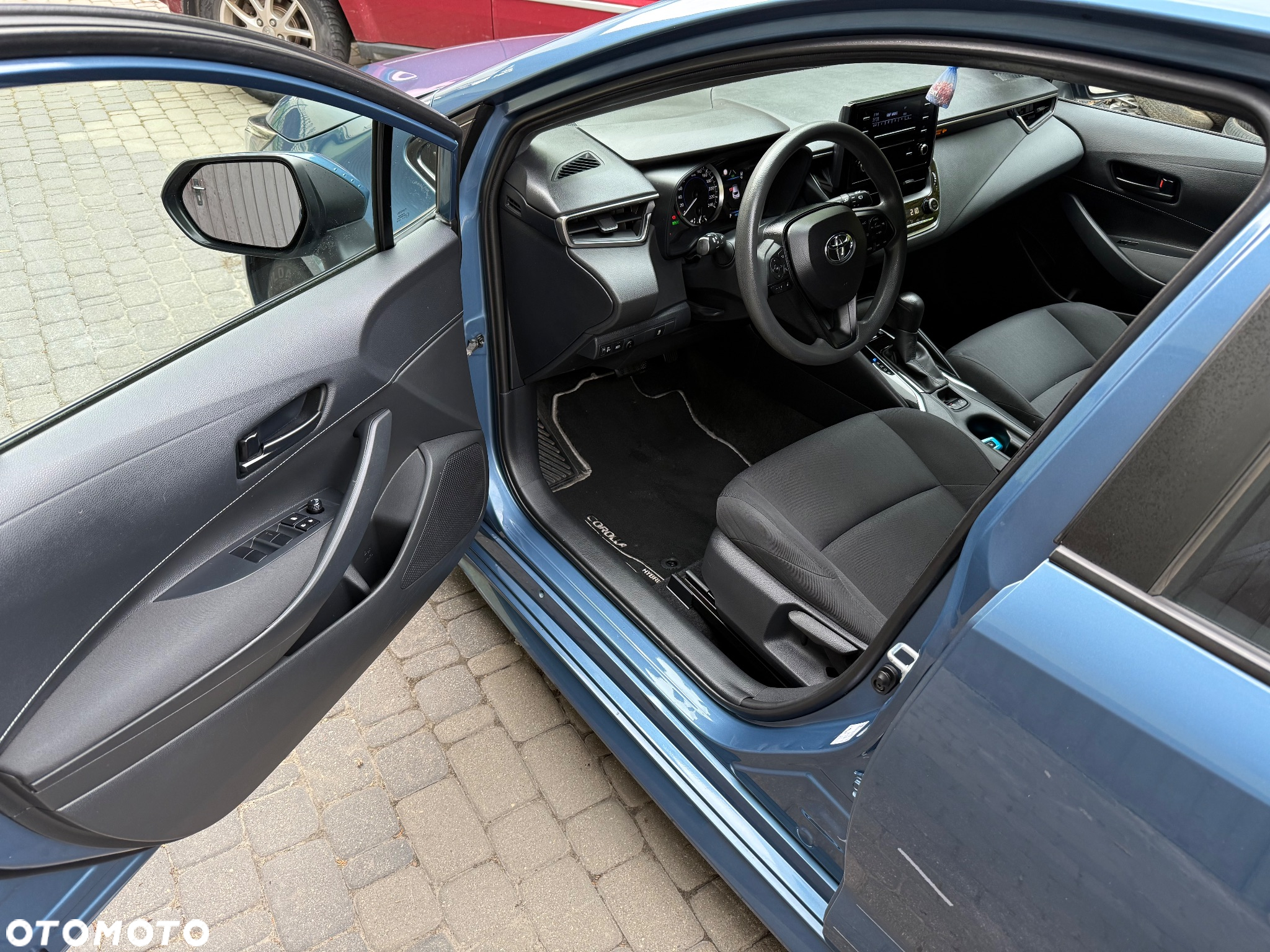 Toyota Corolla 1.8 Hybrid Comfort - 6