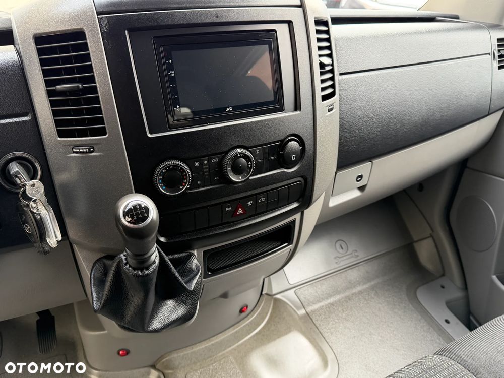 Mercedes-Benz Sprinter Doka Brygadówka - 11