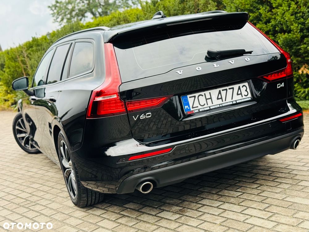 Volvo V60 D4 Geartronic Momentum Pro - 4