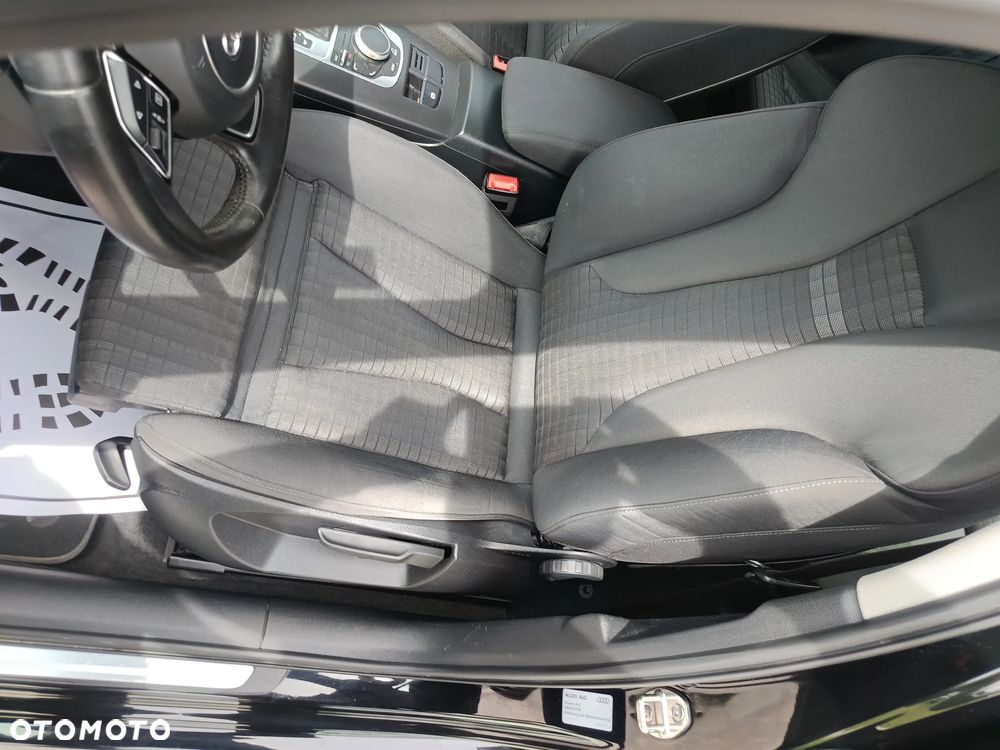 Audi A3 Sportback 2.0 TDI S tronic Attraction - 20