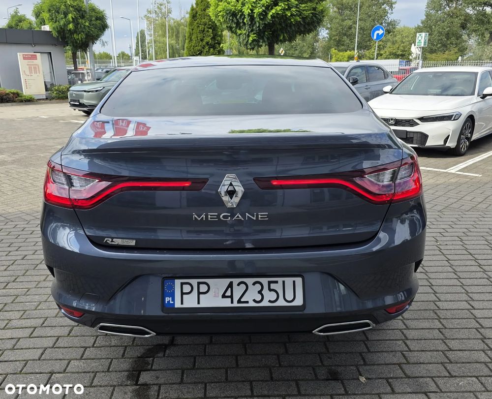Renault Megane 1.3 TCe Techno EDC - 24