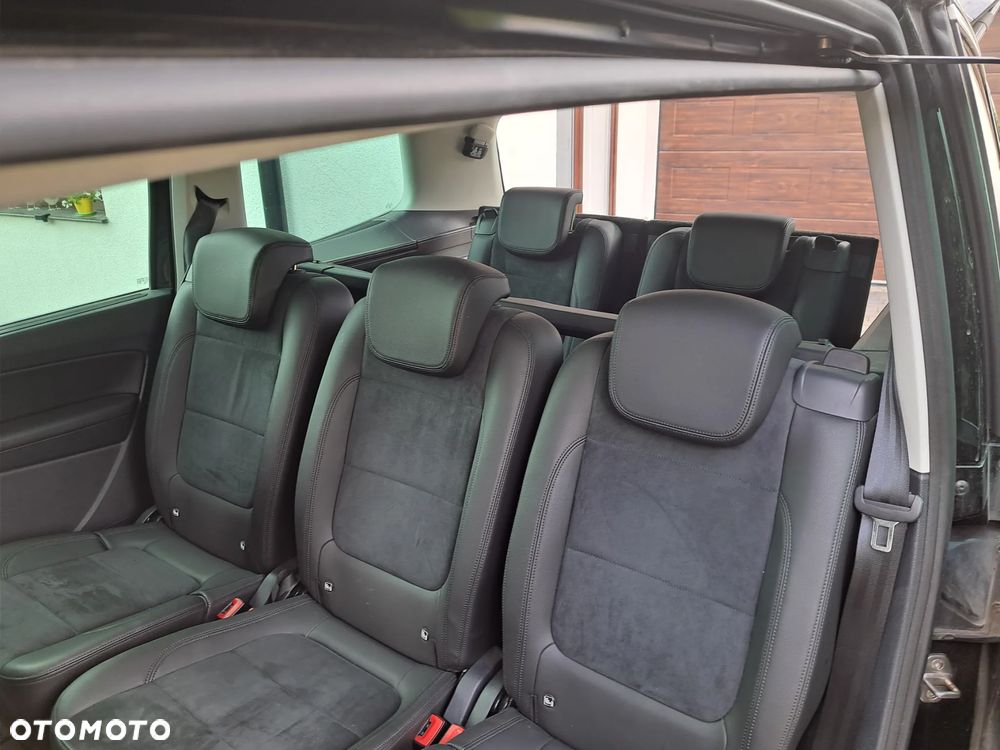 Volkswagen Sharan - 13