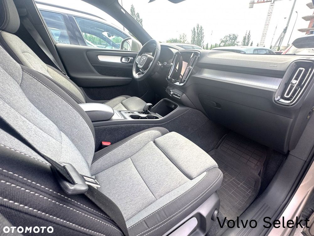 Volvo XC 40 - 26