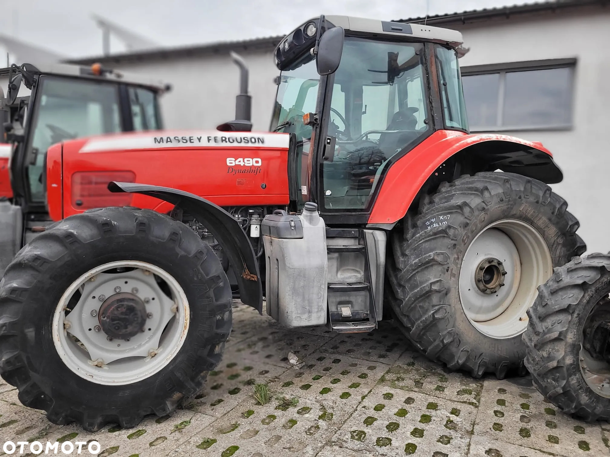 Massey Ferguson 6490 - 3