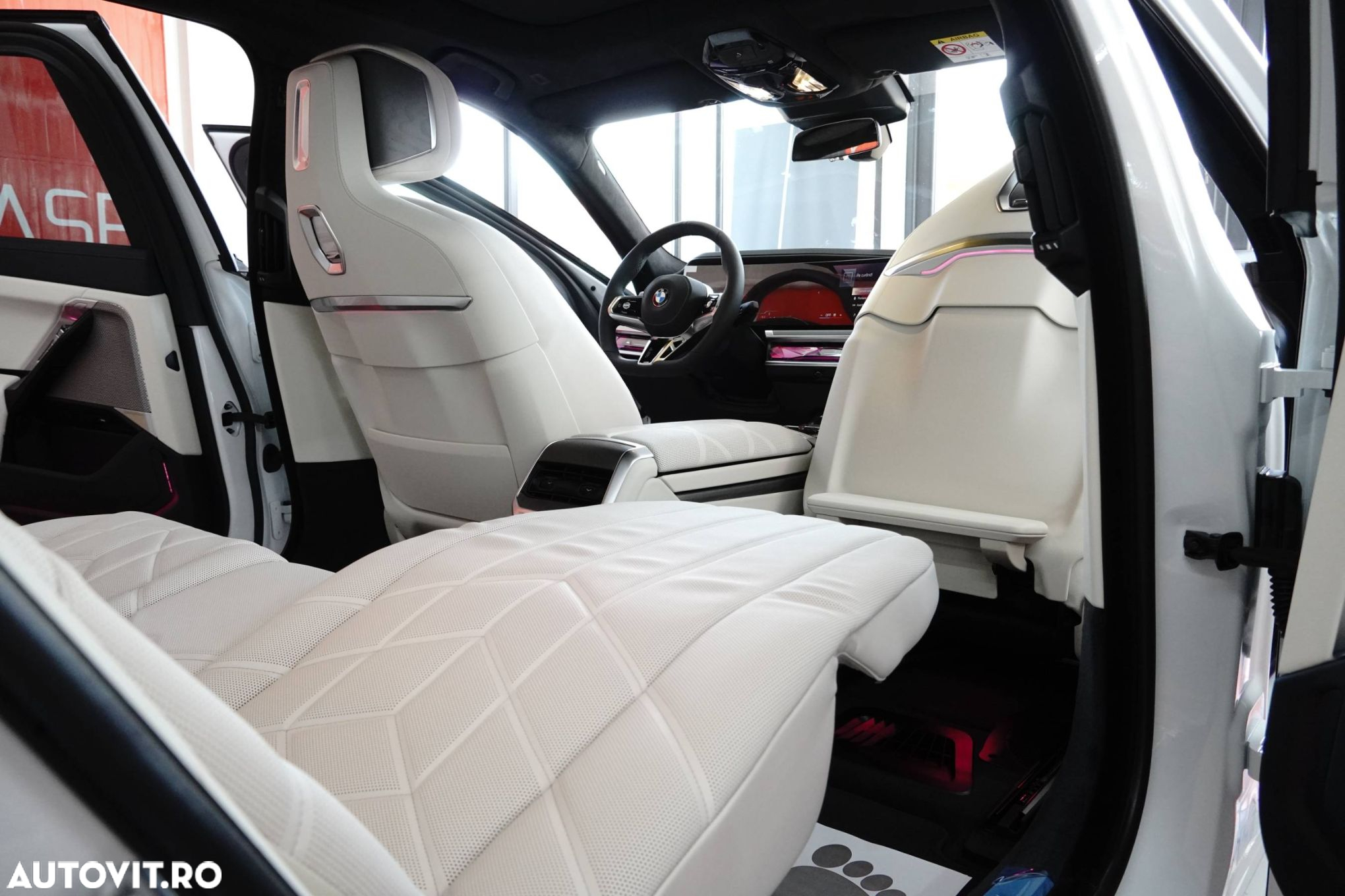 BMW Seria 7 - 22