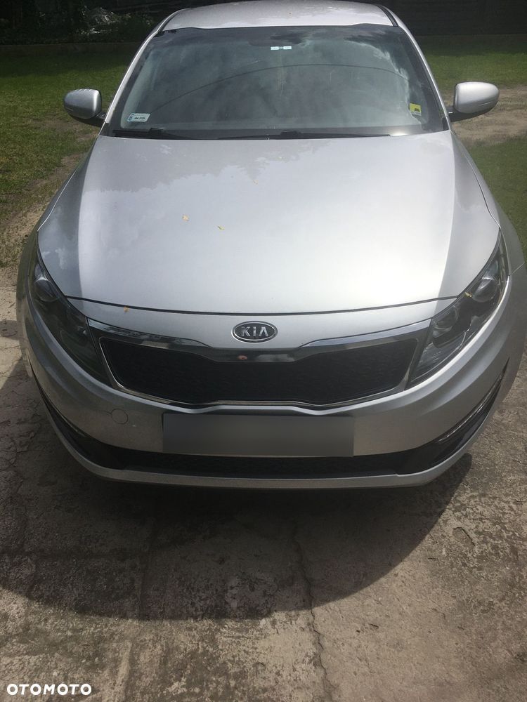 Kia Optima - 16