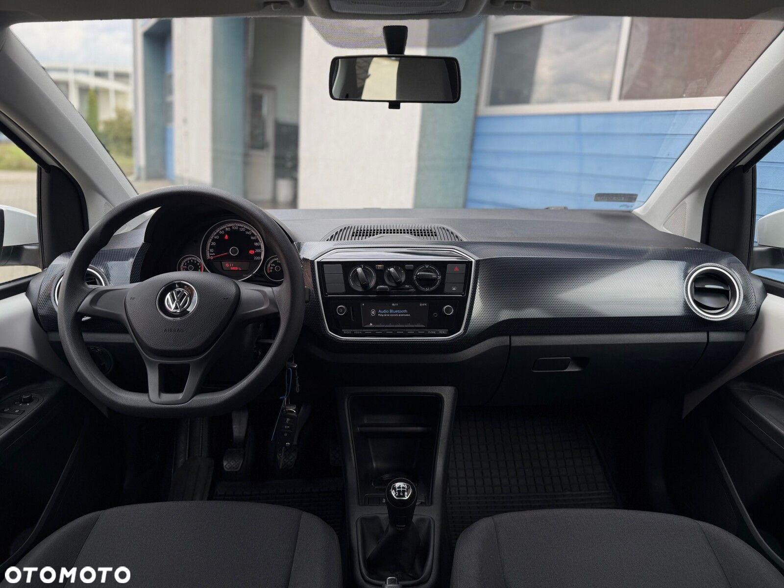 Volkswagen up! 1.0 move - 11