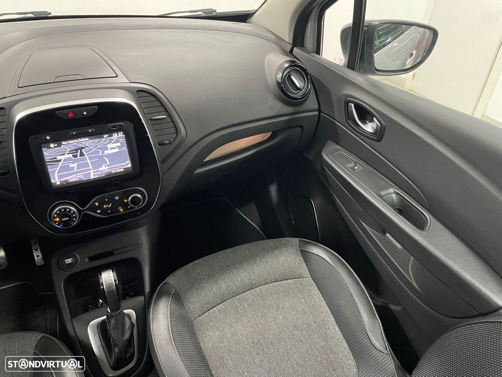 Renault Captur 1.5 dCi Exclusive EDC - 25