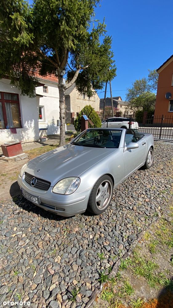 Mercedes-Benz SLK 200 - 1