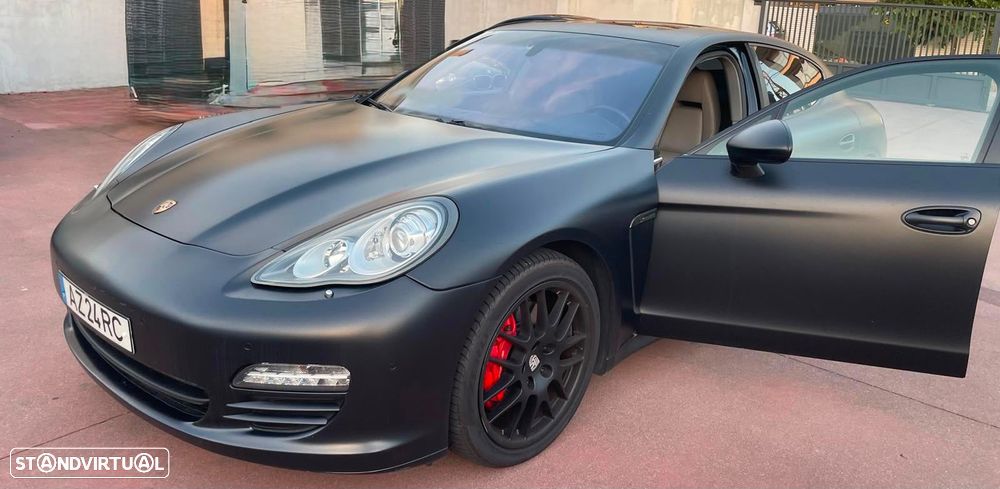 Porsche Panamera PDK Platinum Edition - 1