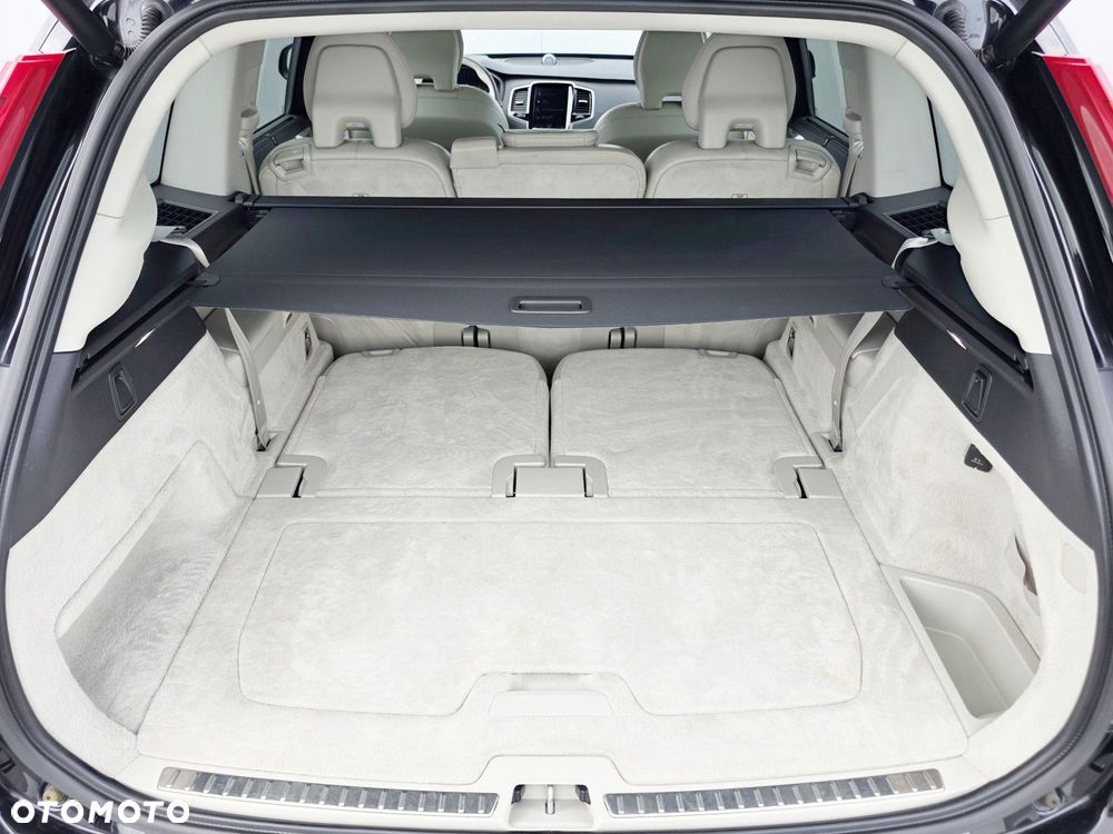 Volvo XC 90 - 34