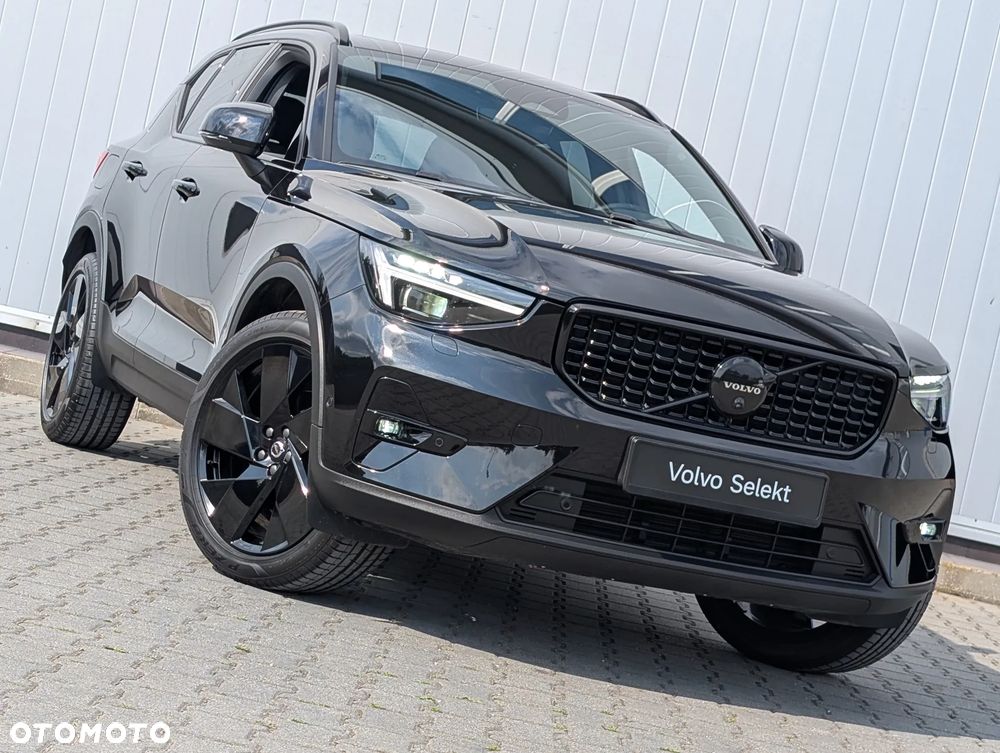 Volvo XC 40 B4 B AWD DKG Ultimate Dark - 15