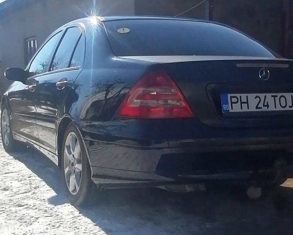 Mercedes-Benz C - 6