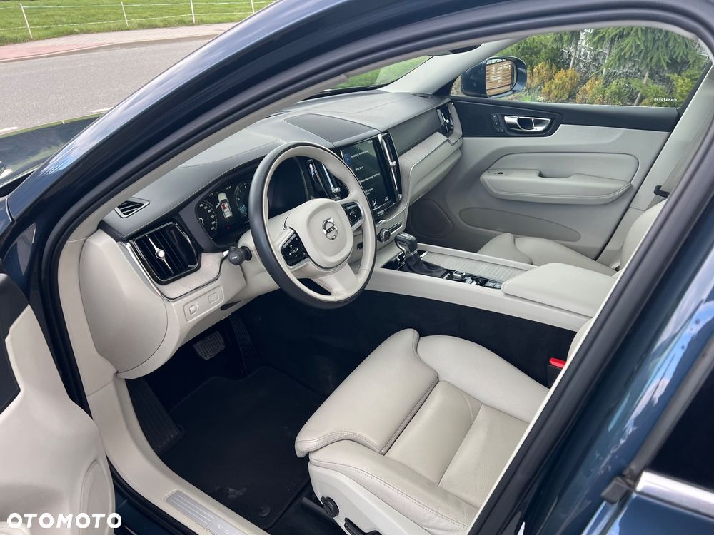 Volvo XC 60 T5 AWD Geartronic Inscription - 9