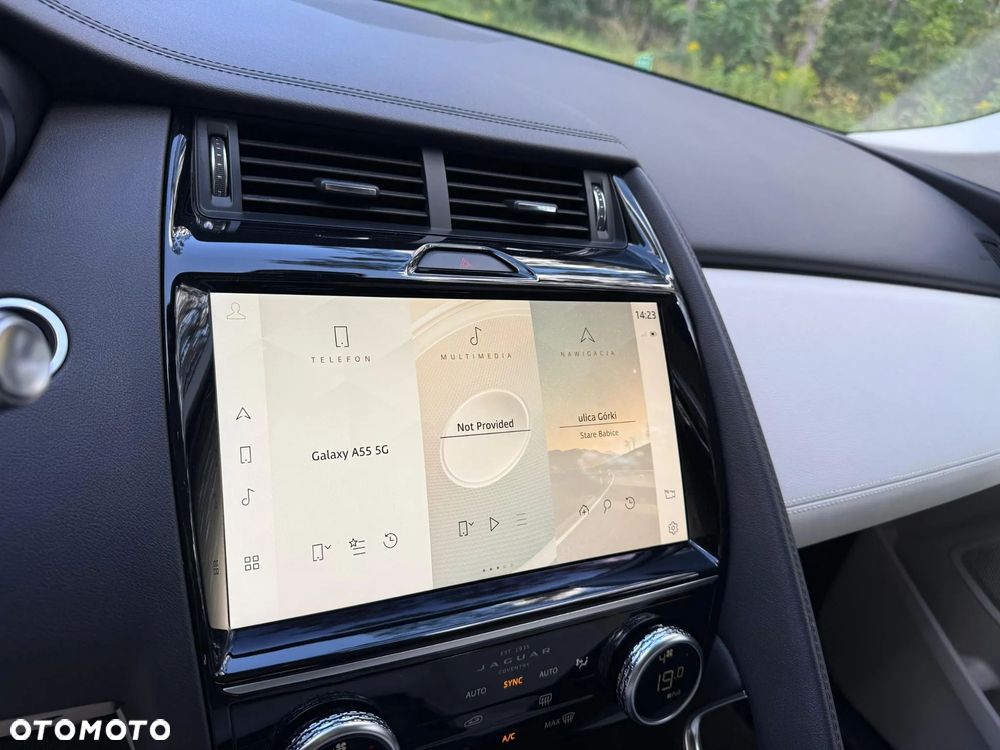 Jaguar E-Pace 2.0 D200 mHEV AWD - 16