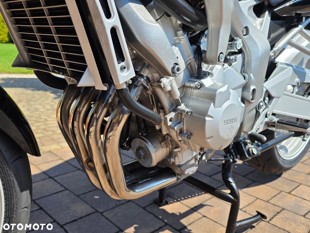 Yamaha FZ6 - 9