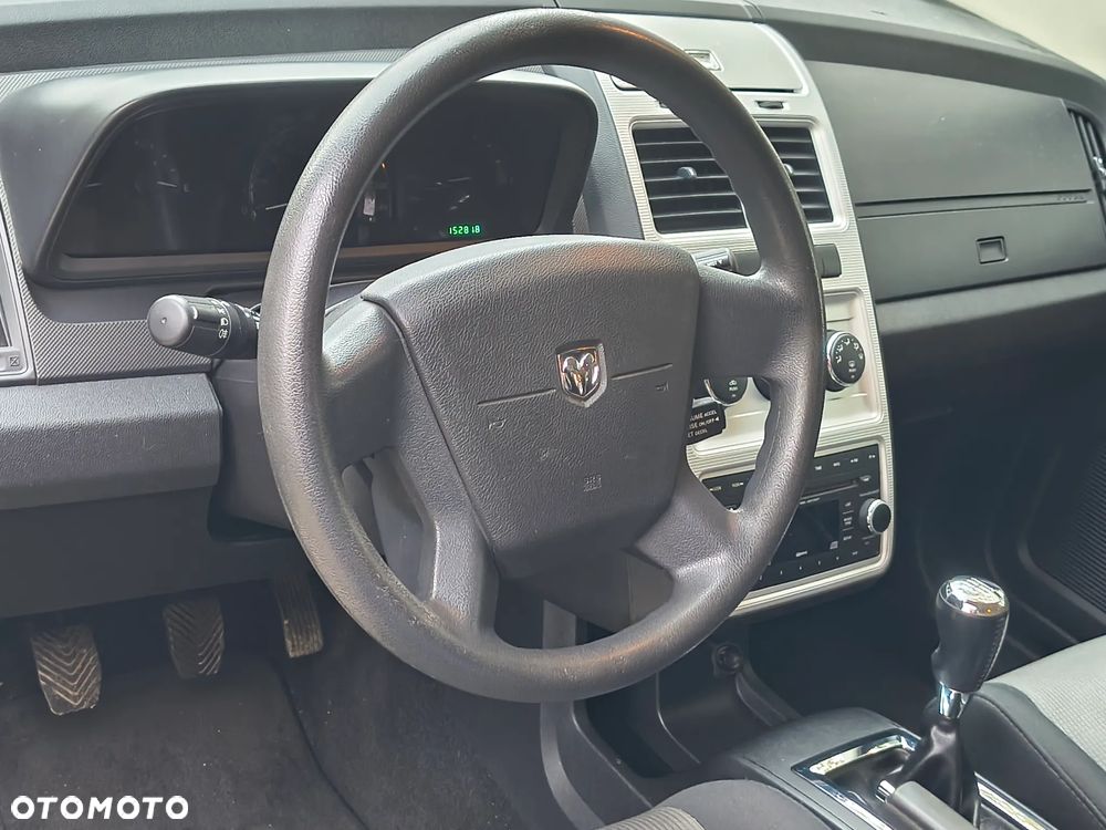 Dodge Journey - 30
