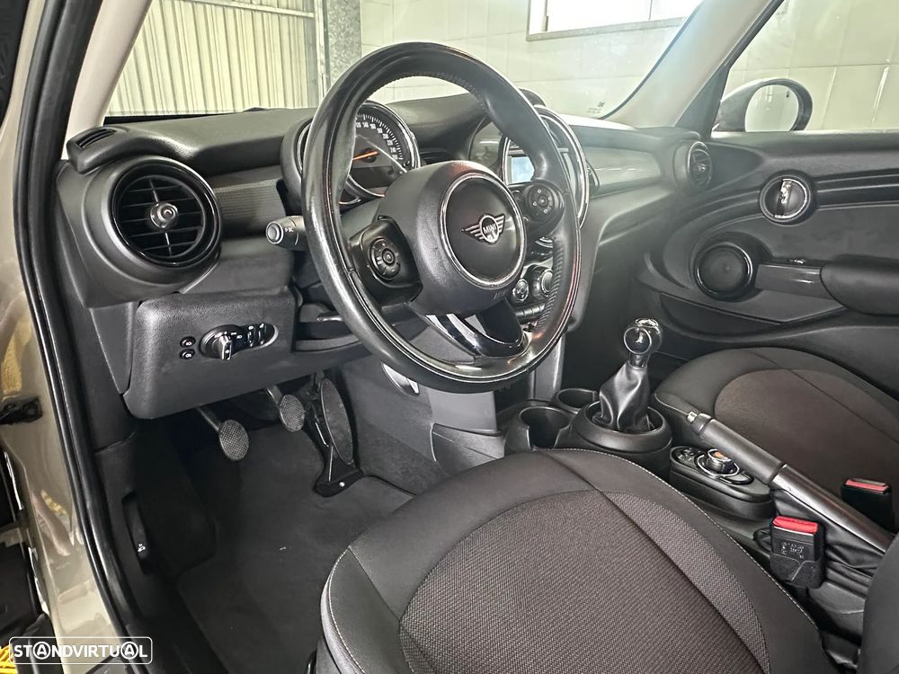 MINI 5 Portas Cooper D Seven - 7