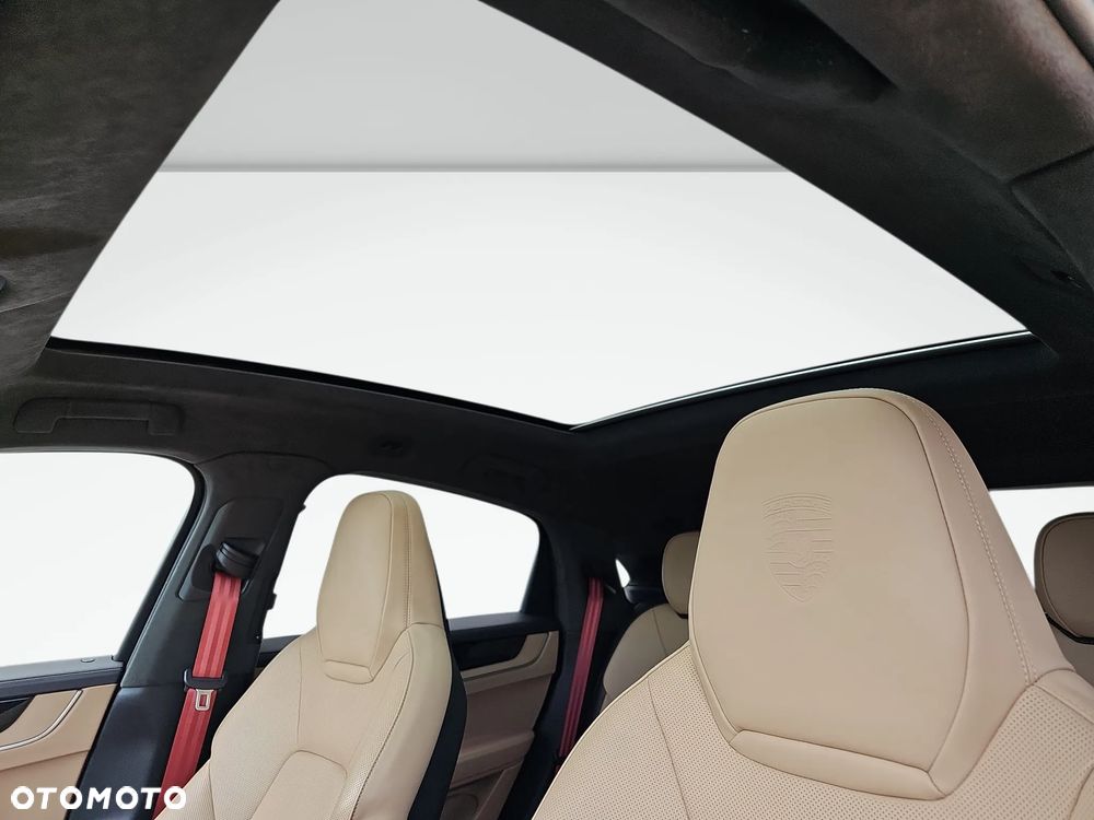 Porsche Cayenne Standard - 33