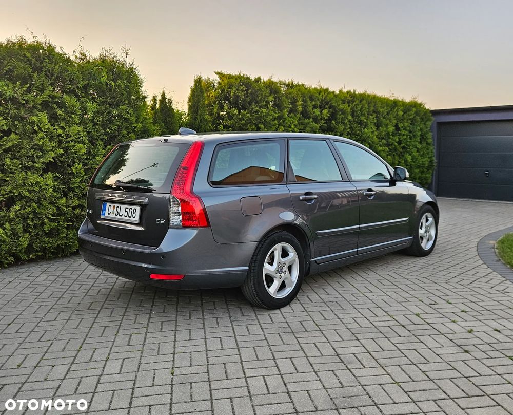 Volvo V50 DPF D2 Summum - 17