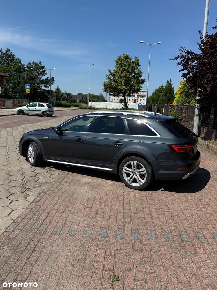 Audi A4 Allroad - 39