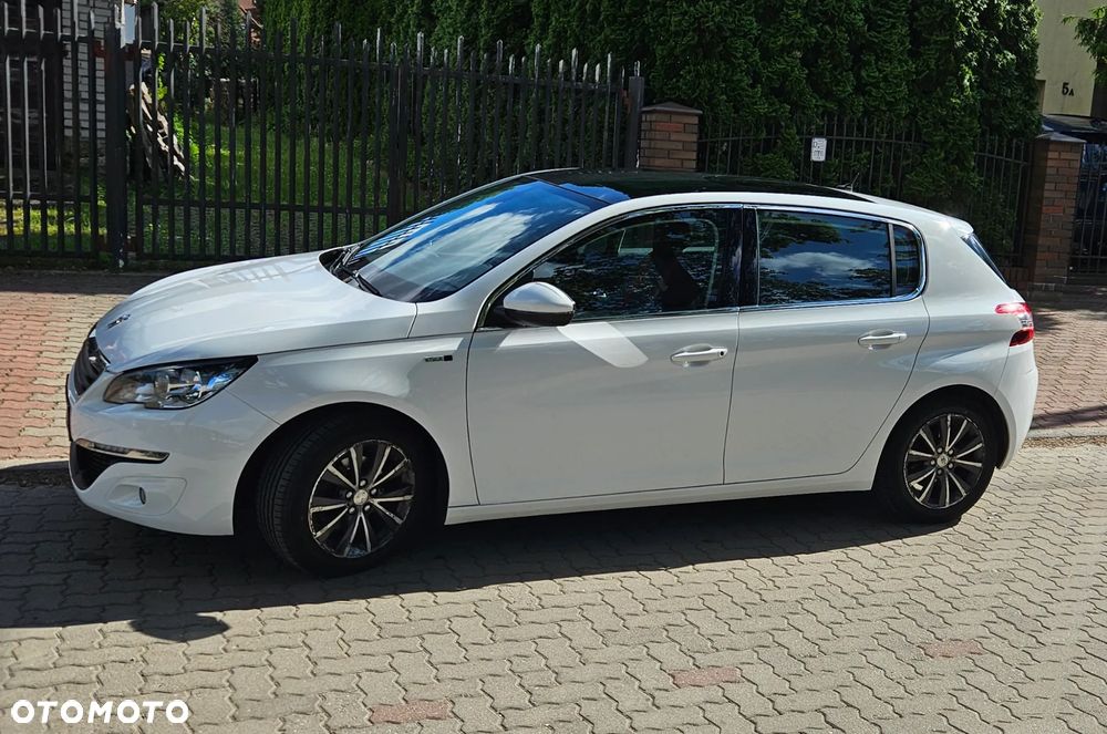 Peugeot 308 1.2 PureTech Allure S&S - 1
