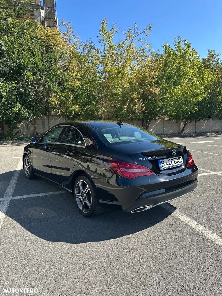 Mercedes-Benz CLA 200 d 4MATIC Aut. - 5