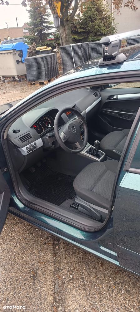 Opel Astra 1.9 CDTI Cosmo - 7