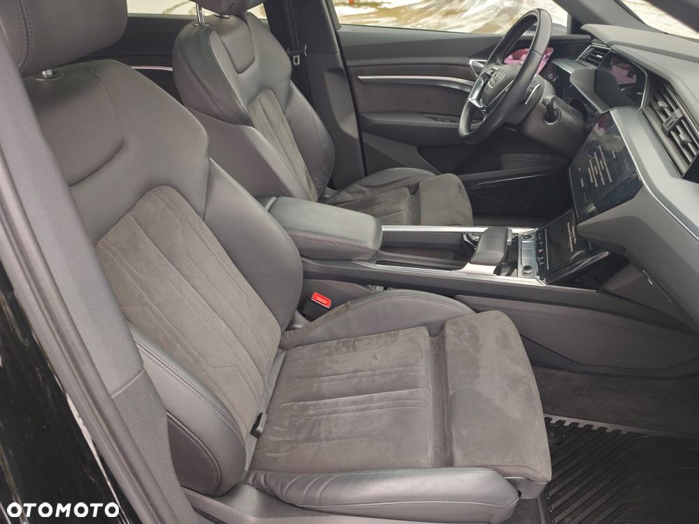 Audi e-tron 55 Quattro Advanced - 23