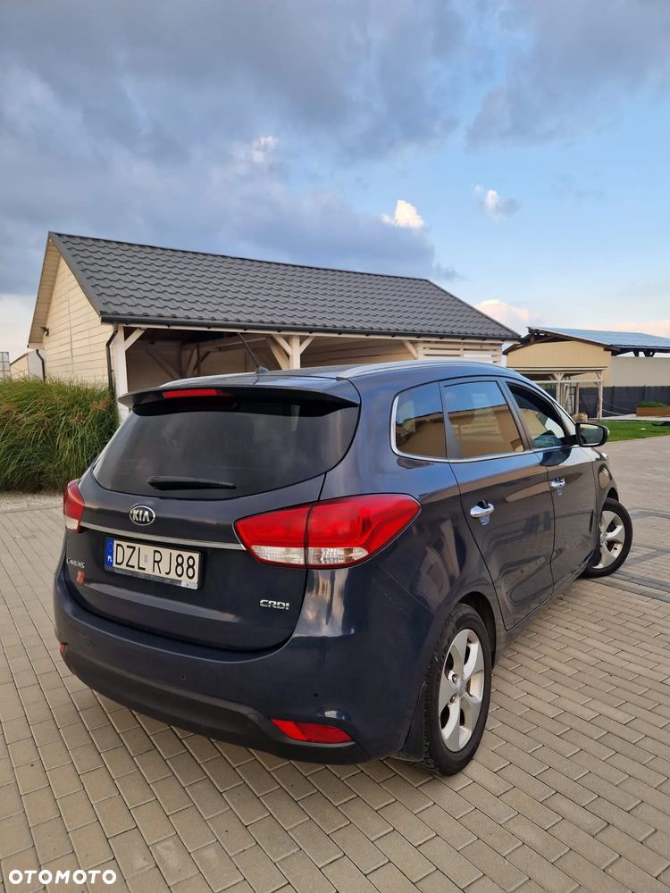 Kia Carens 1.7 CRDi M - 3