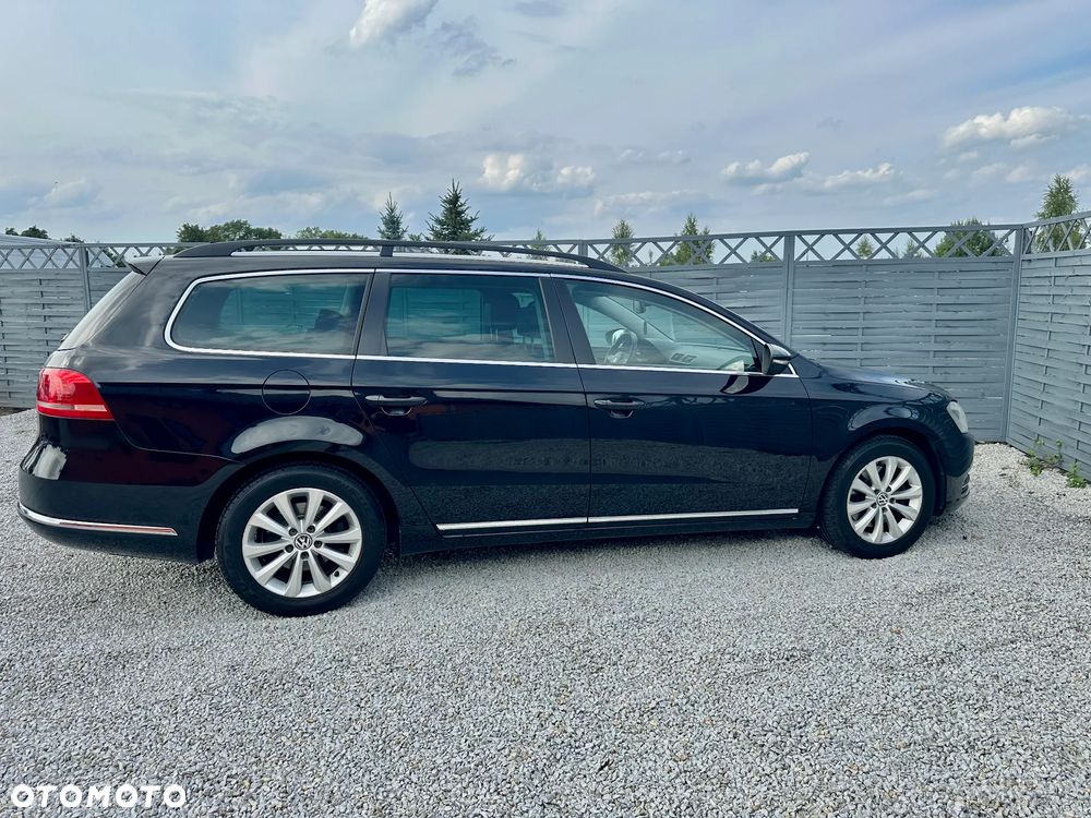 Volkswagen Passat 1.8 TSI Comfortline - 25