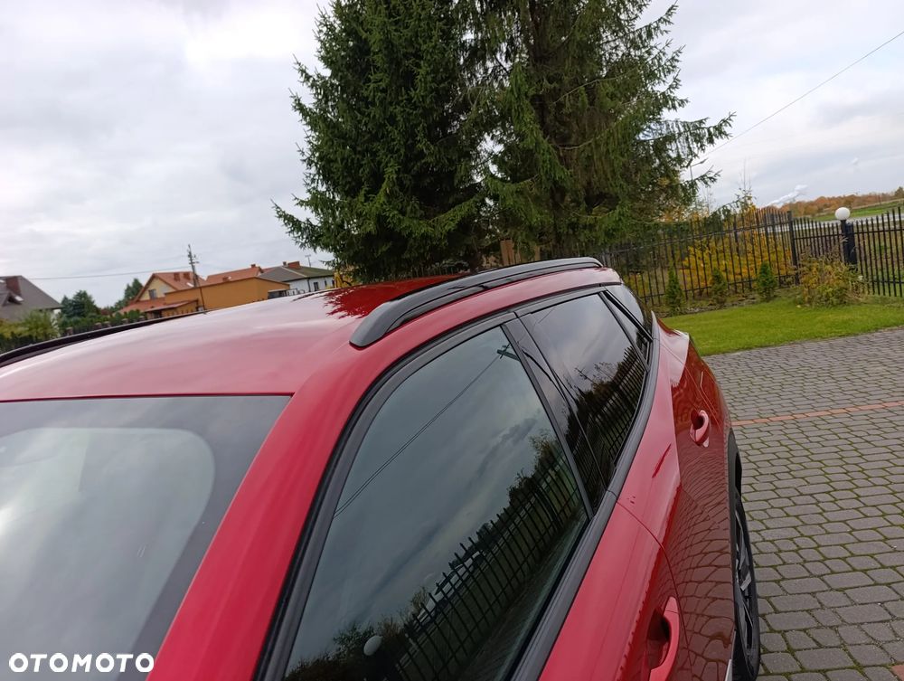 Peugeot 2008 BlueHDi 130 Allure S&S EAT8 - 5