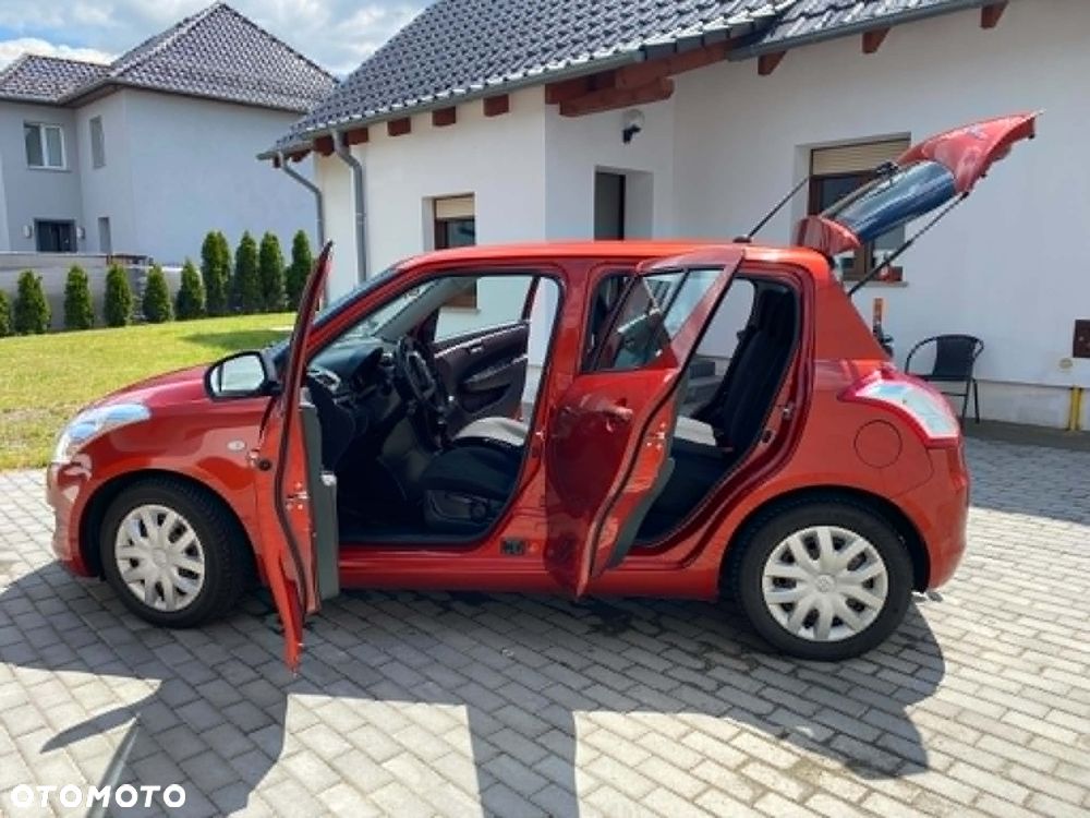 Suzuki Swift - 6