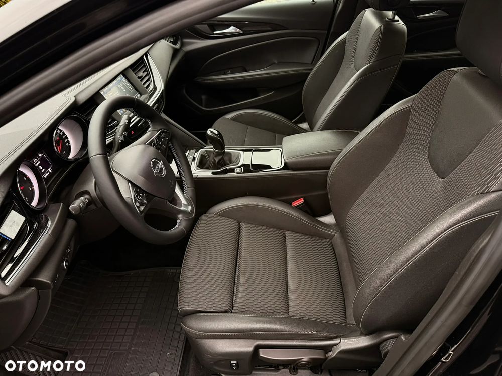 Opel Insignia 1.6 CDTI Enjoy S&S - 11