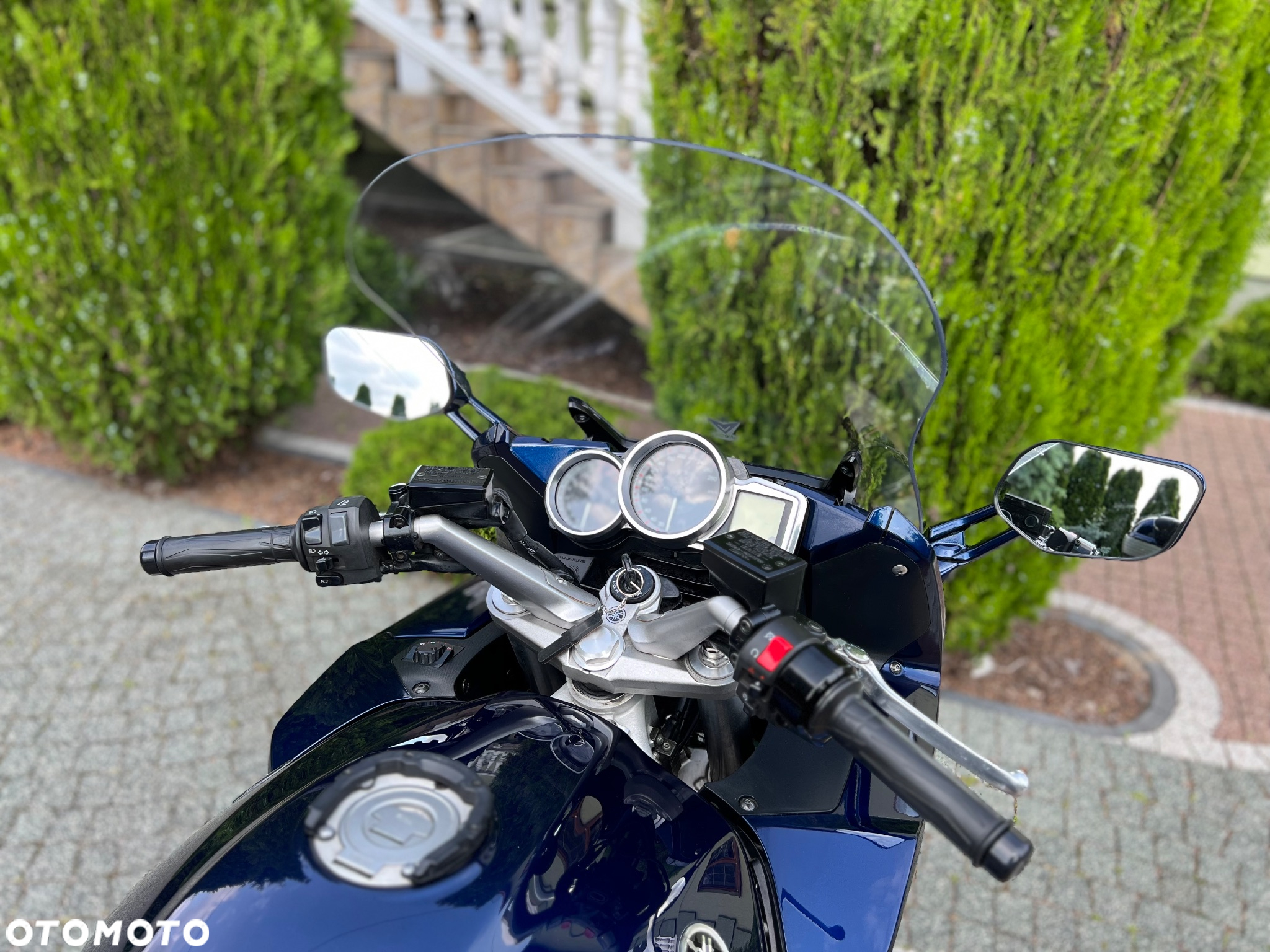 Yamaha FJR - 18