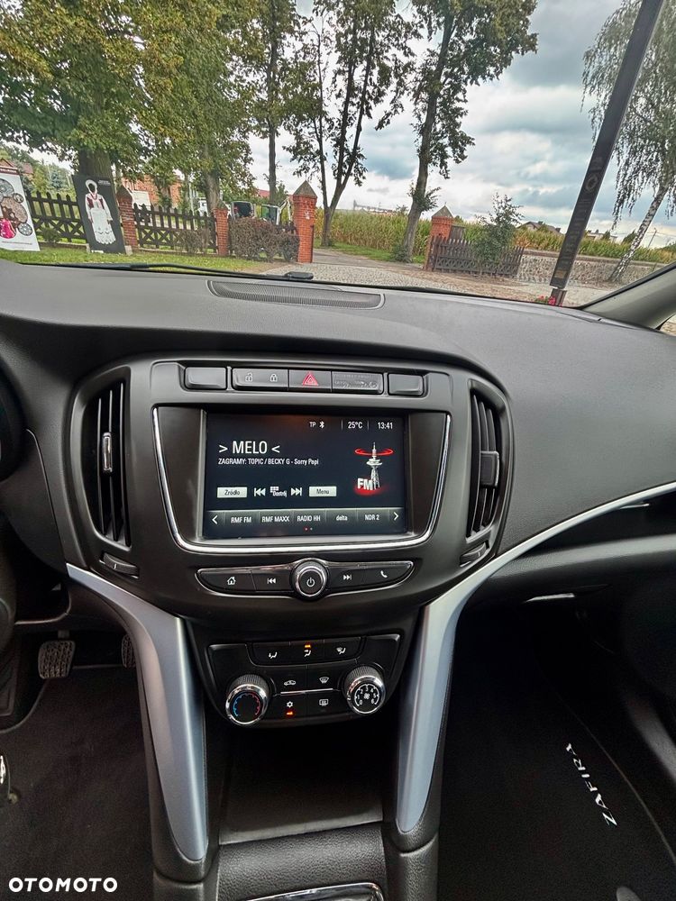 Opel Zafira - 30