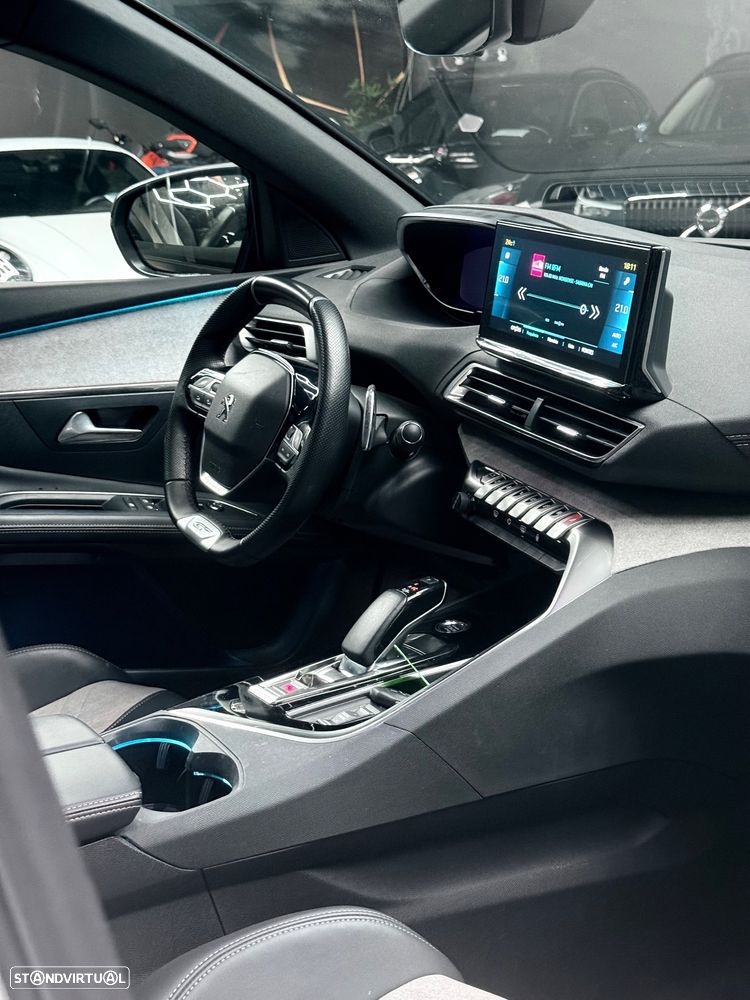 Peugeot 3008 1.6 Hybrid GT Line e-EAT8 - 20