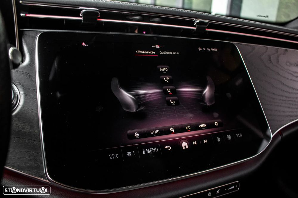 Mercedes-Benz E 220 d AMG Line - 42