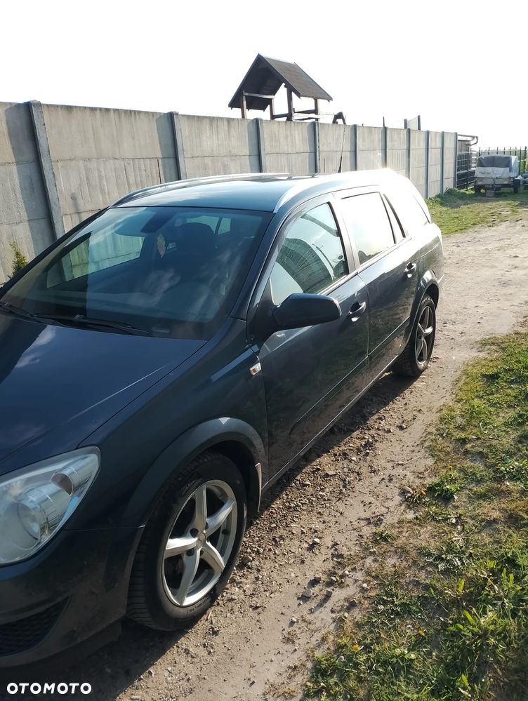 Opel Astra 1.7 CDTI 111 - 12