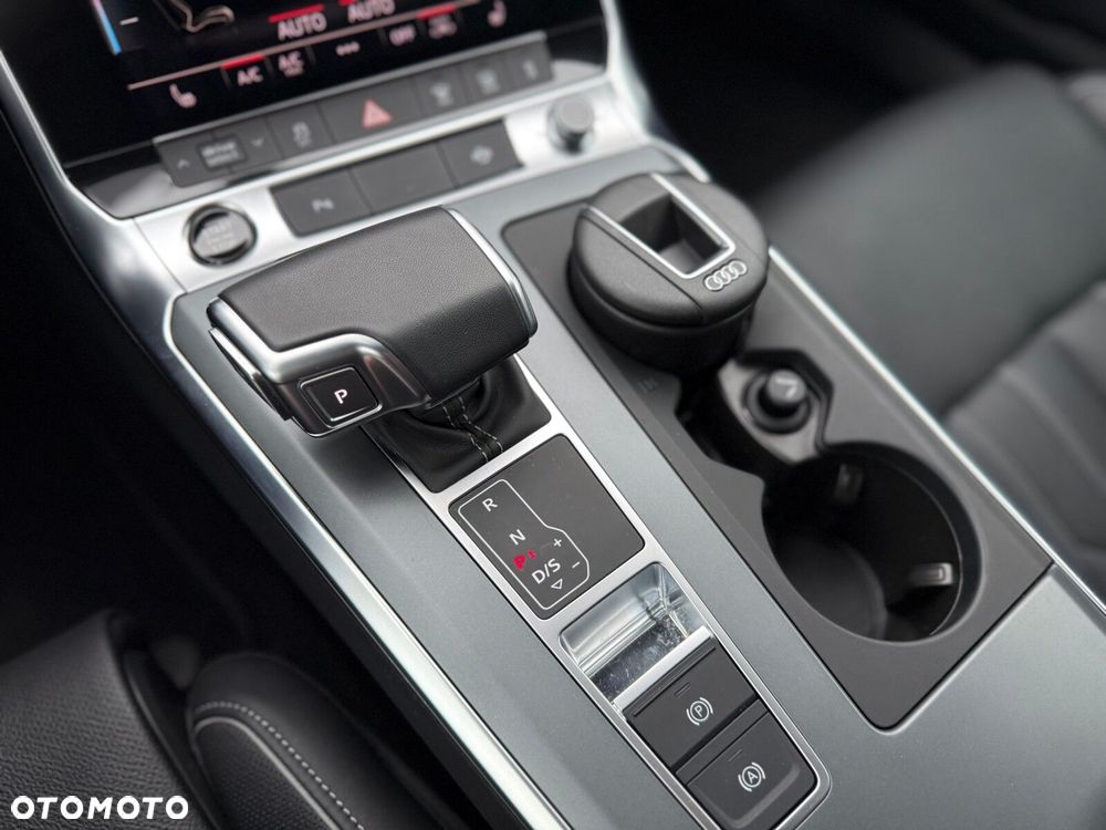 Audi A6 Allroad - 25