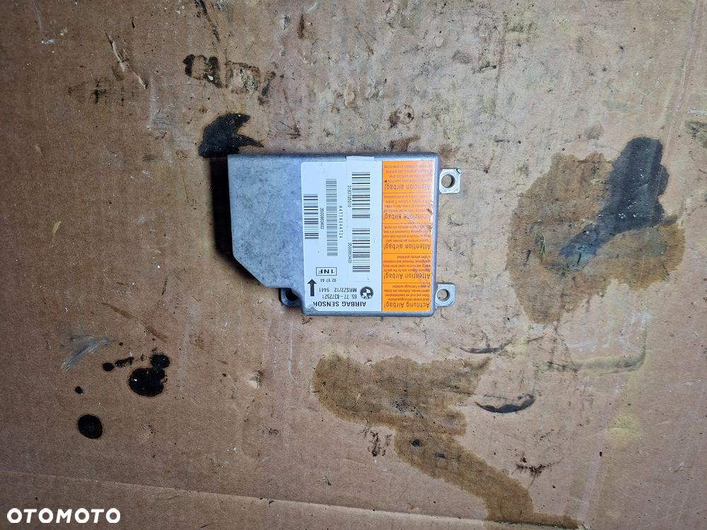 Moduł Sensor Airbag BMW 5 e39 e46  8372521   (6/2) - 1
