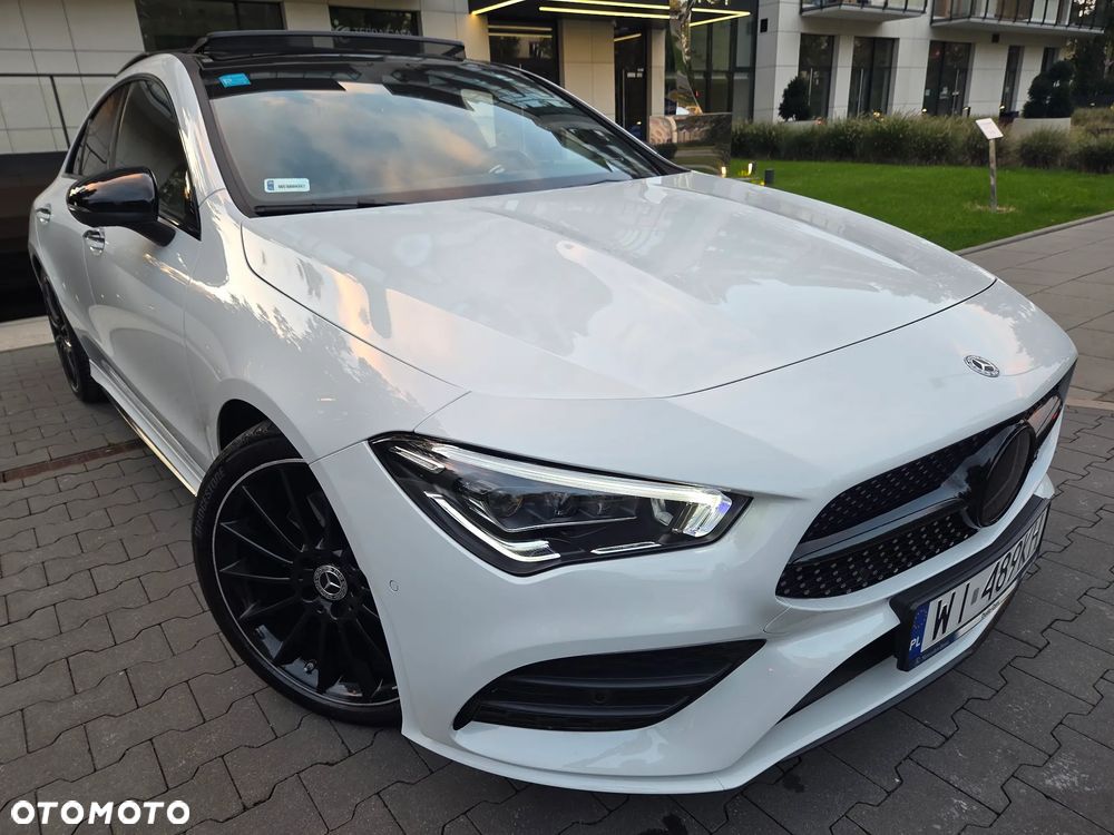 Mercedes-Benz CLA 220 4-Matic AMG Line 7G-DCT - 4