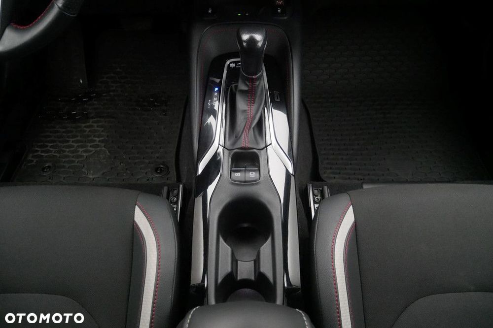 Toyota GR Corolla - 11