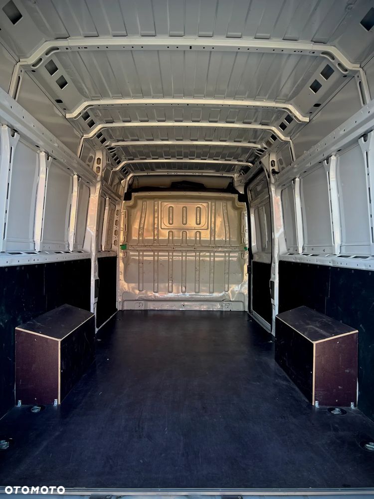 Opel Movano - 16