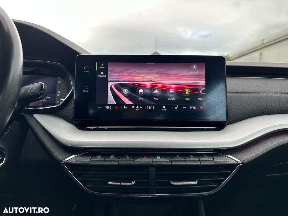 Skoda Octavia Combi 2.0 TDI DSG First Edition - 27